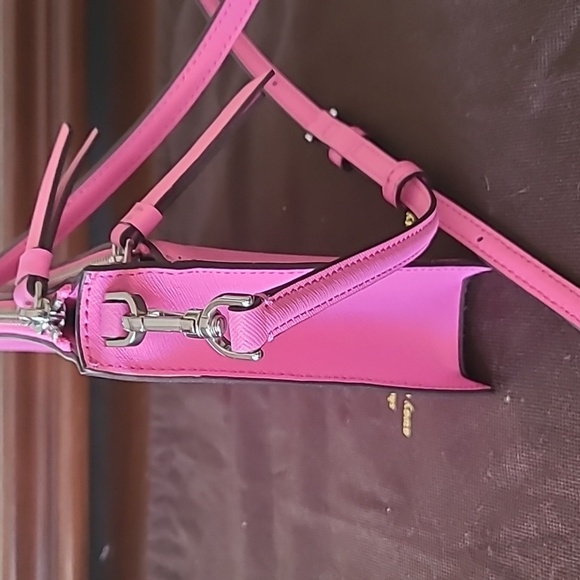 Kate Spade Vibrant Pink Crossbody Bag - Picture 2 of 12